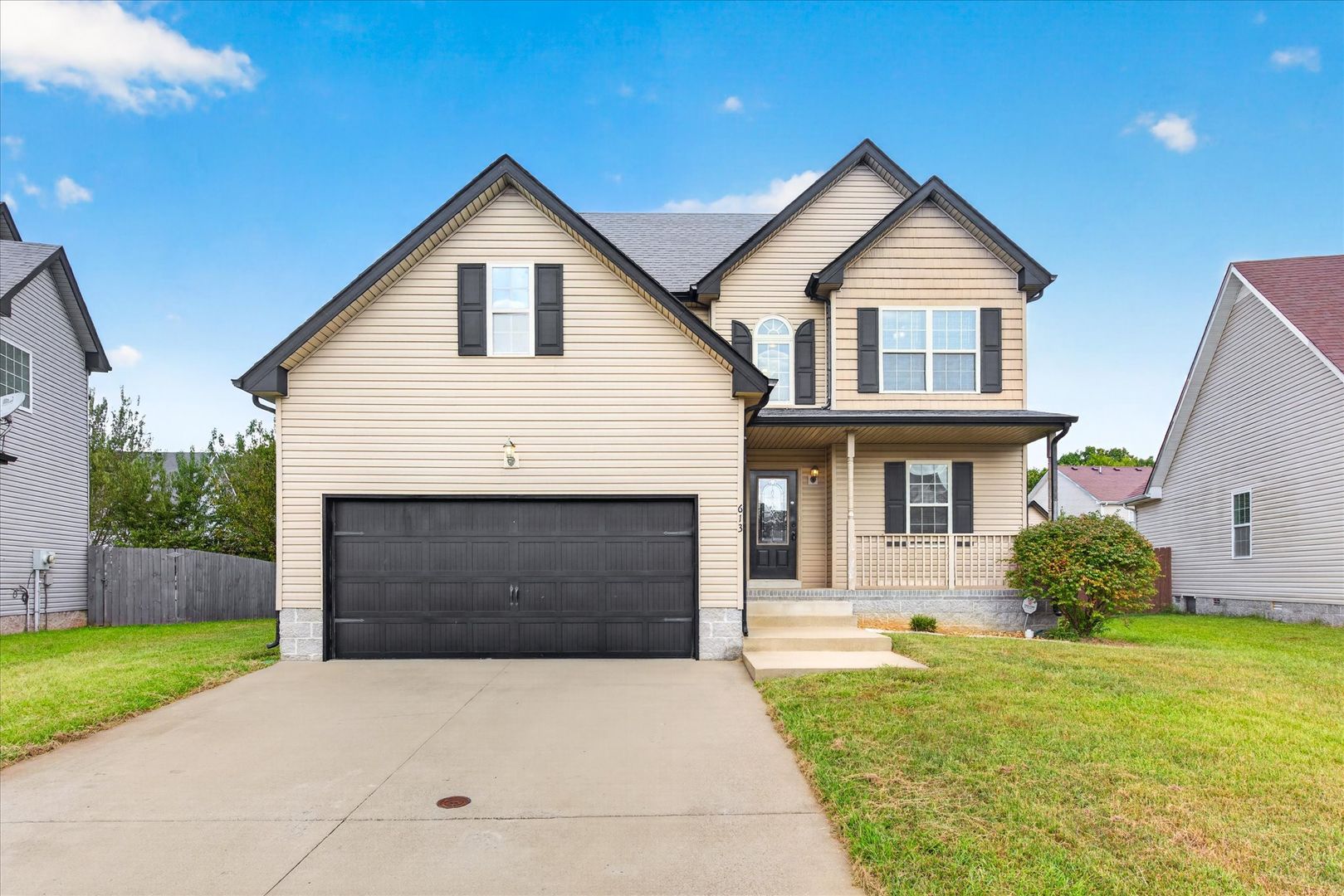 Clarksville House: 613 Fennec Way