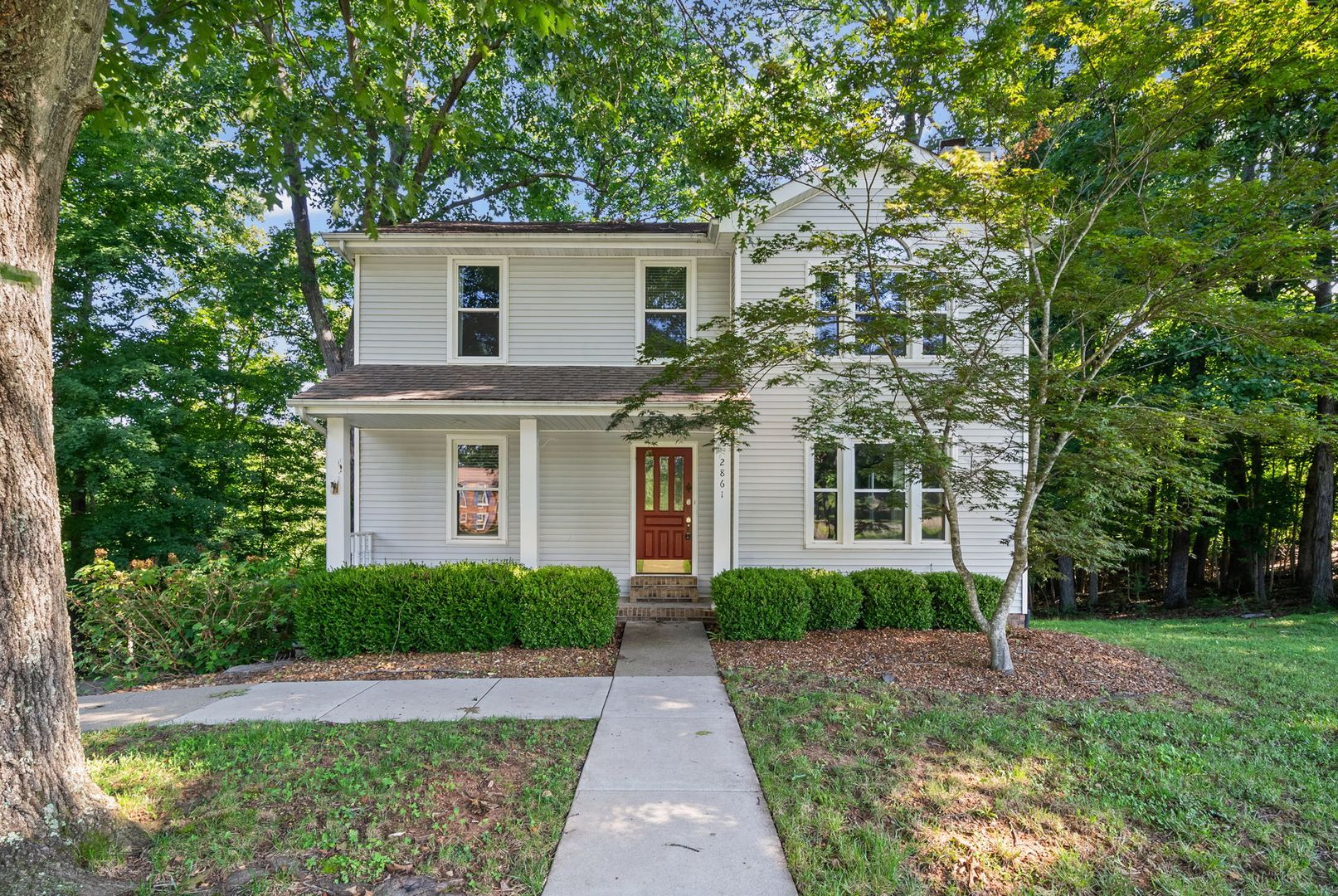 Clarksville House: 2861 Brothers Rd