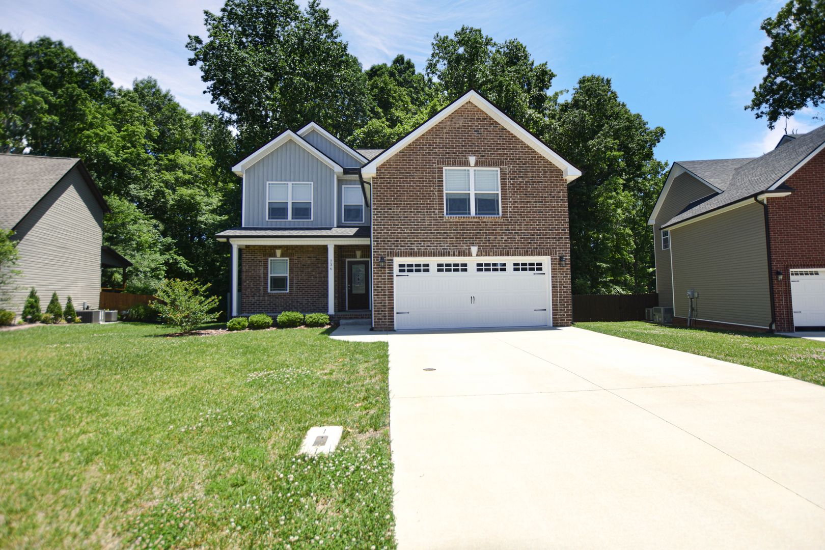 Clarksville House: 236 Towes Lane