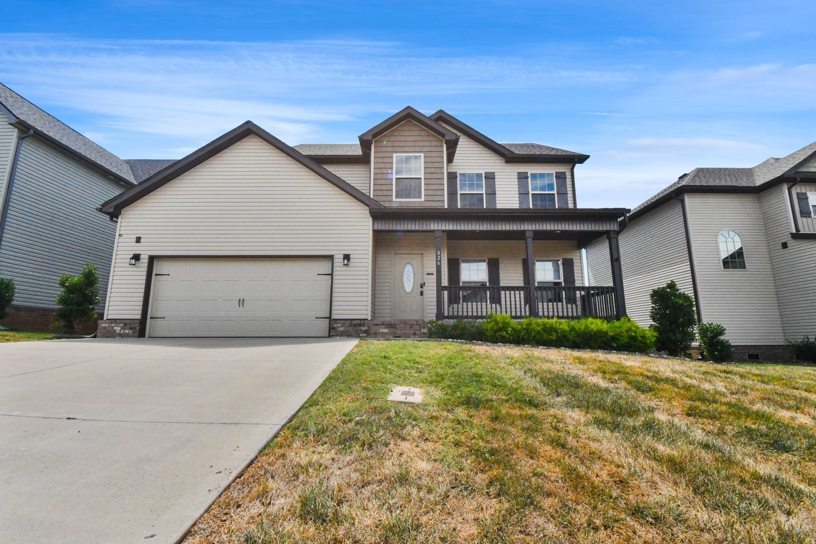 Clarksville House: 826 Winslow St