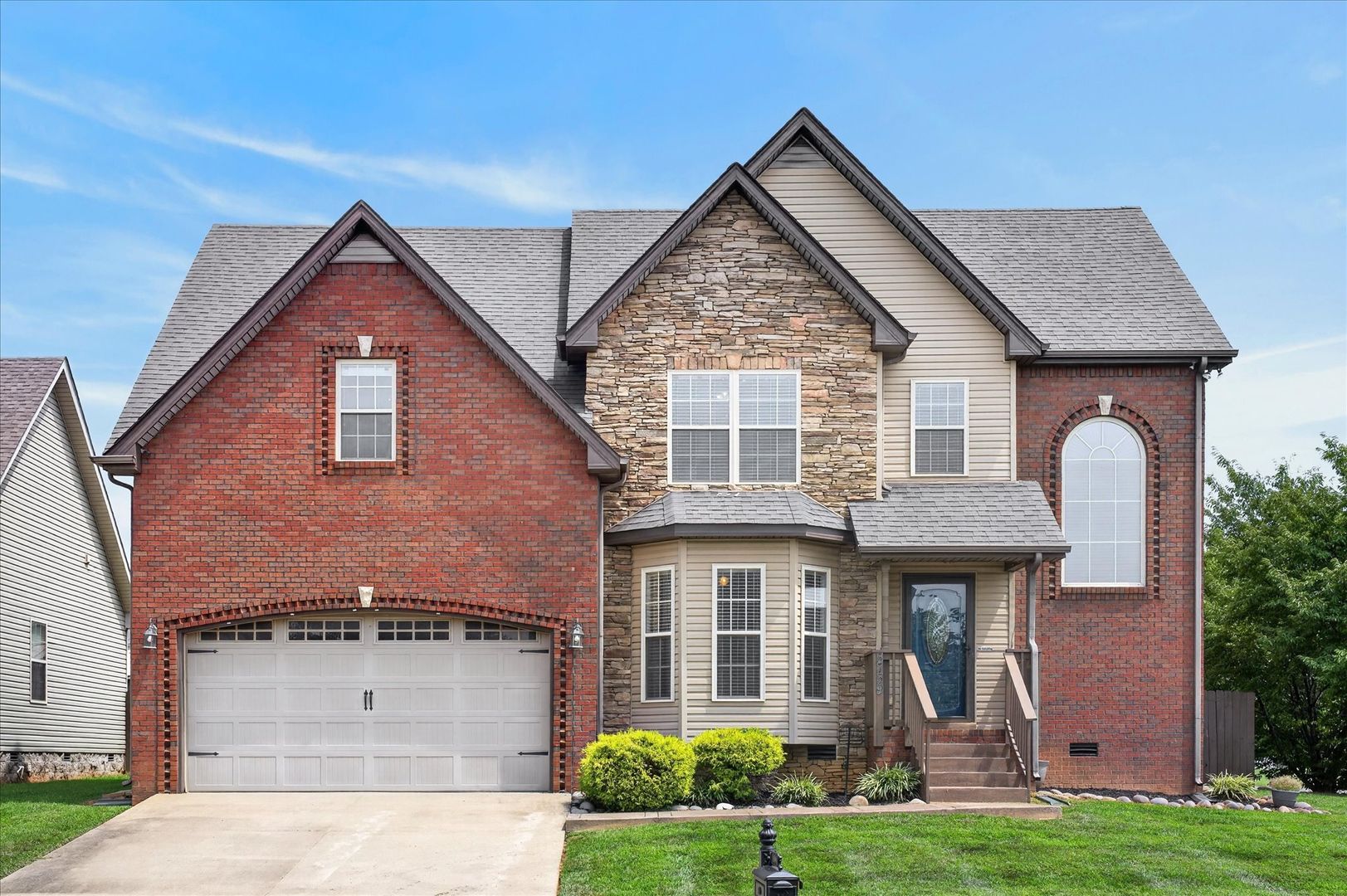 Clarksville House: 3739 Tradewinds Terrace