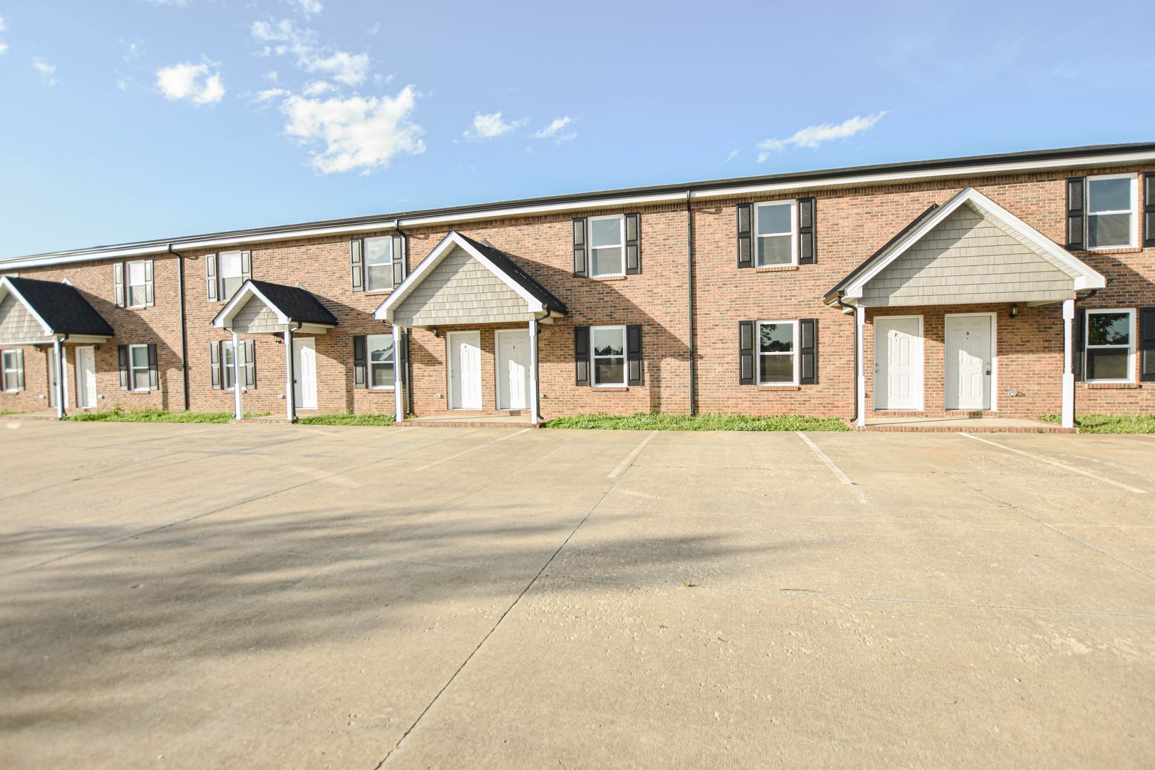 Clarksville Apartment: 1030 W Creek Coyote Trail