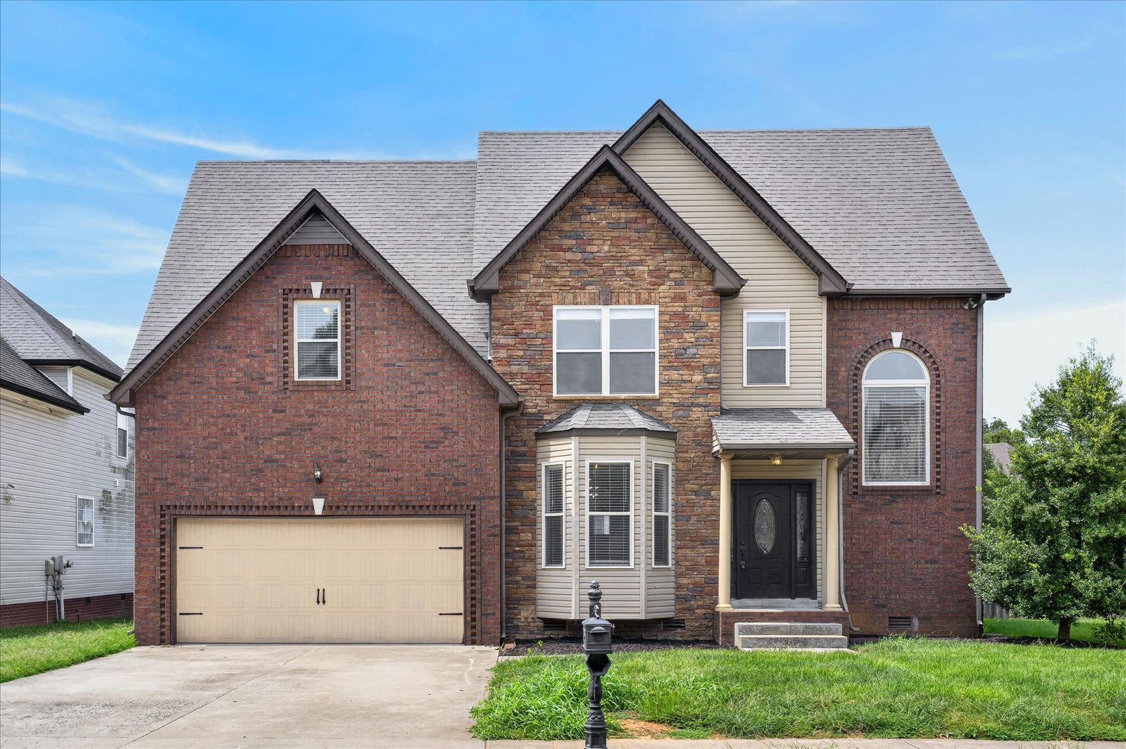 Clarksville House: 3710 Windhaven Ct