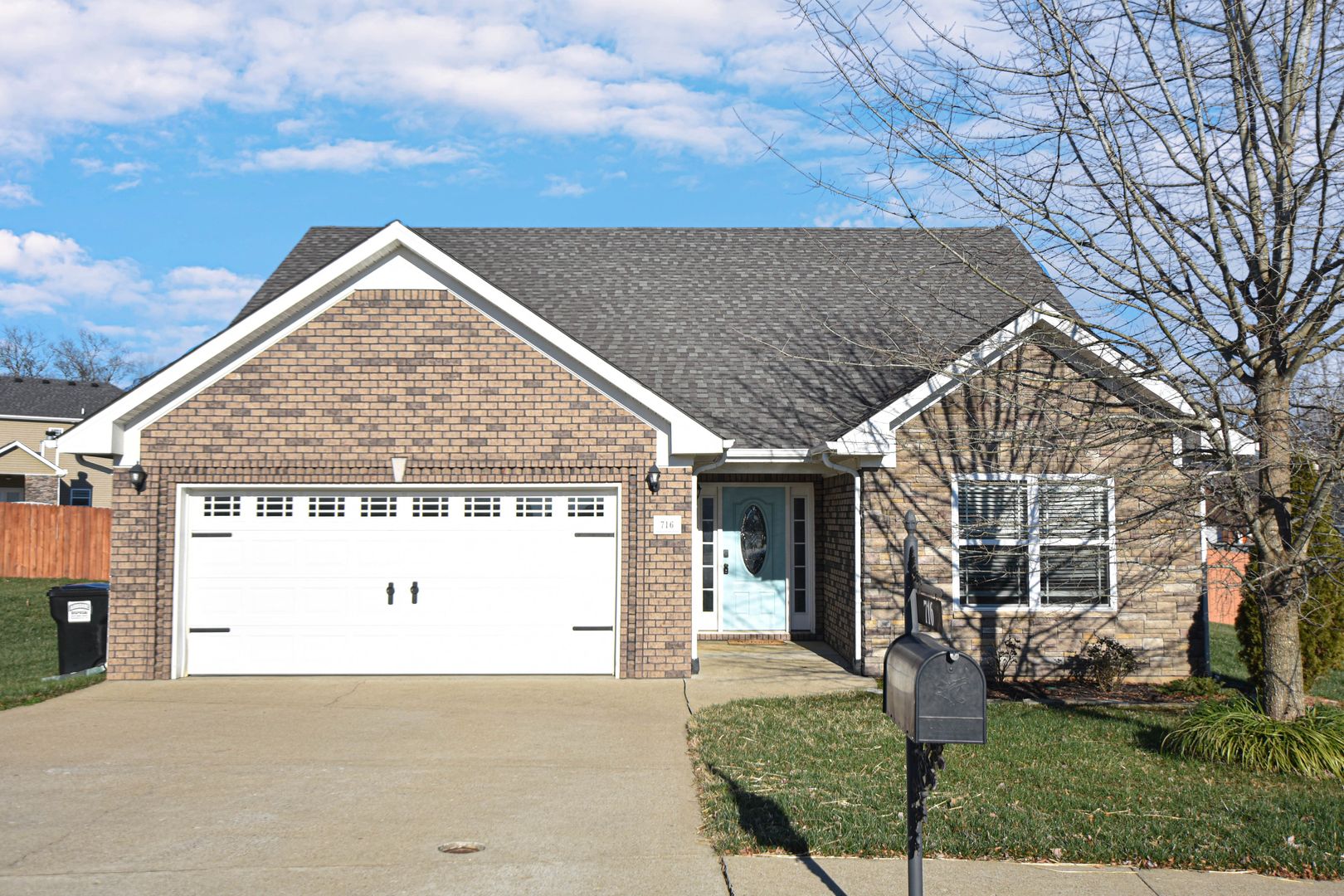 Clarksville House: 716 Elm Street