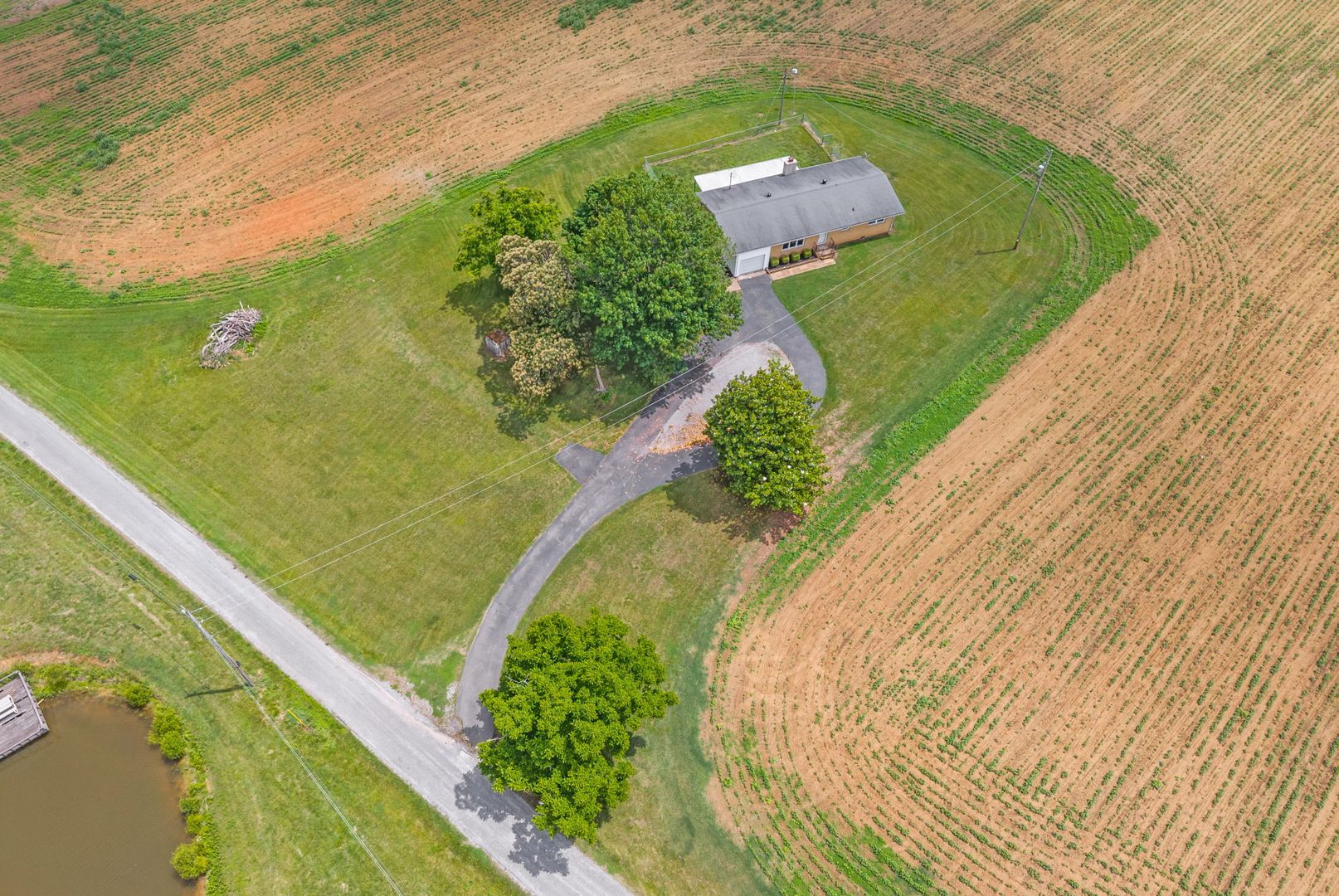 Adams House: 3561 Pickering Rd