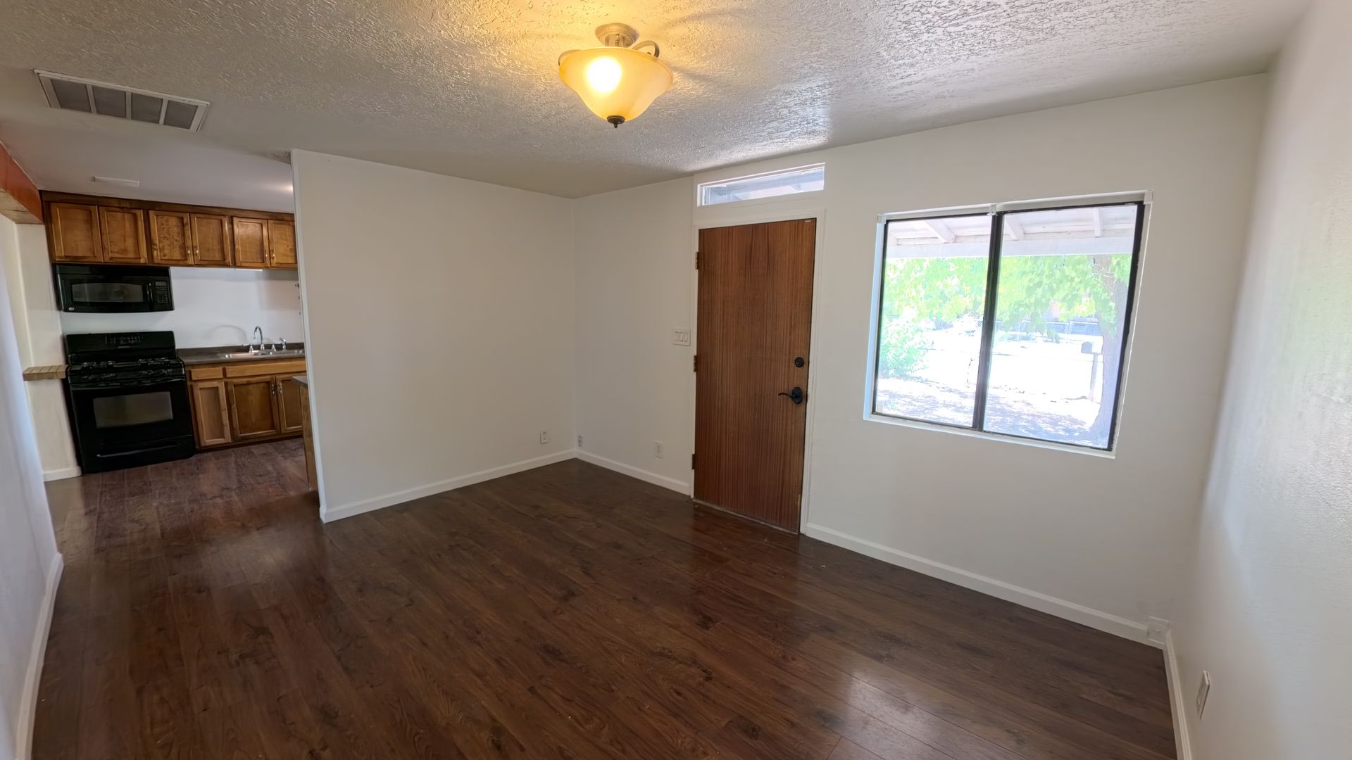Albuquerque House: 4416 10th NW