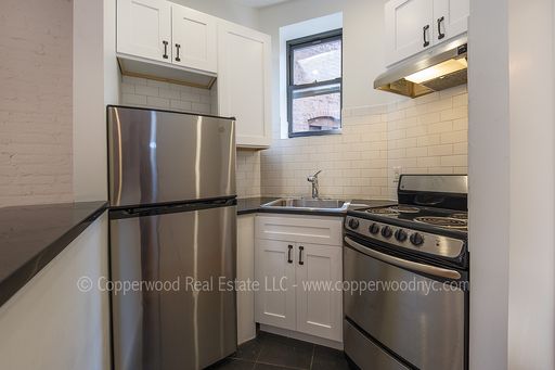 430 East 89th Street, Apt 4A – photo 1