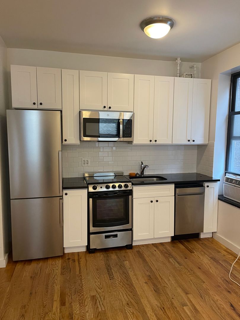 New York City Apartment: 53-55 East 95th St