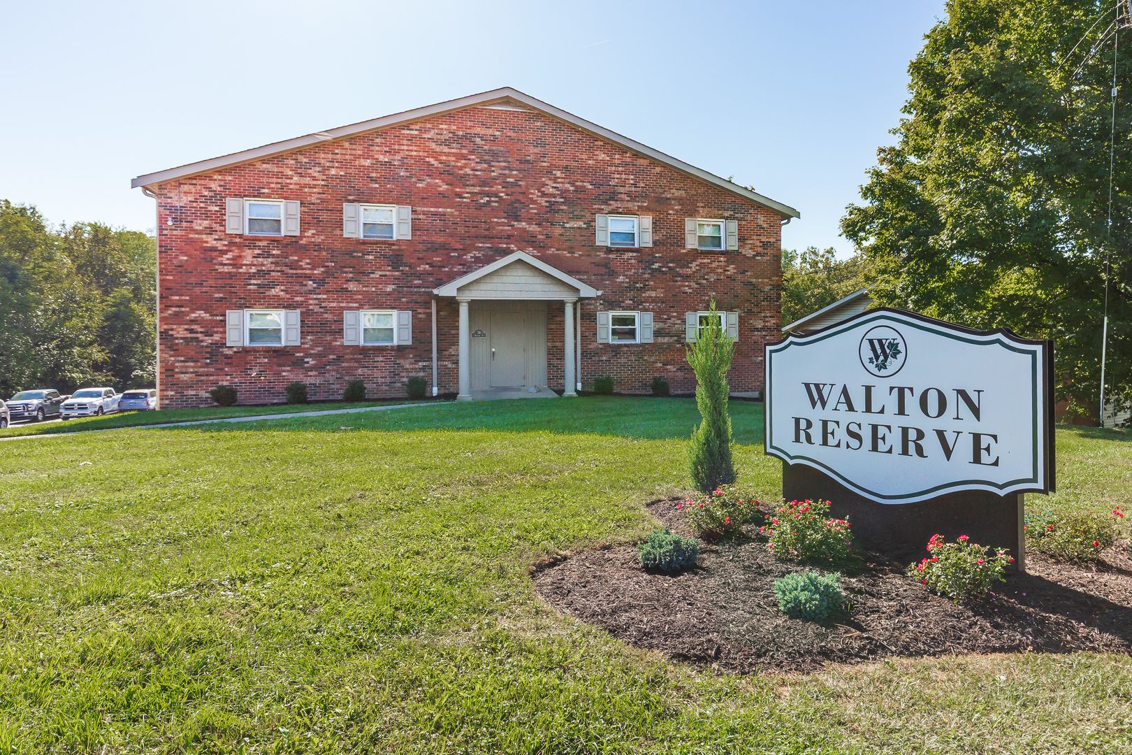 Walton Apartment: 18 & 24 Old Stephenson Mill Road