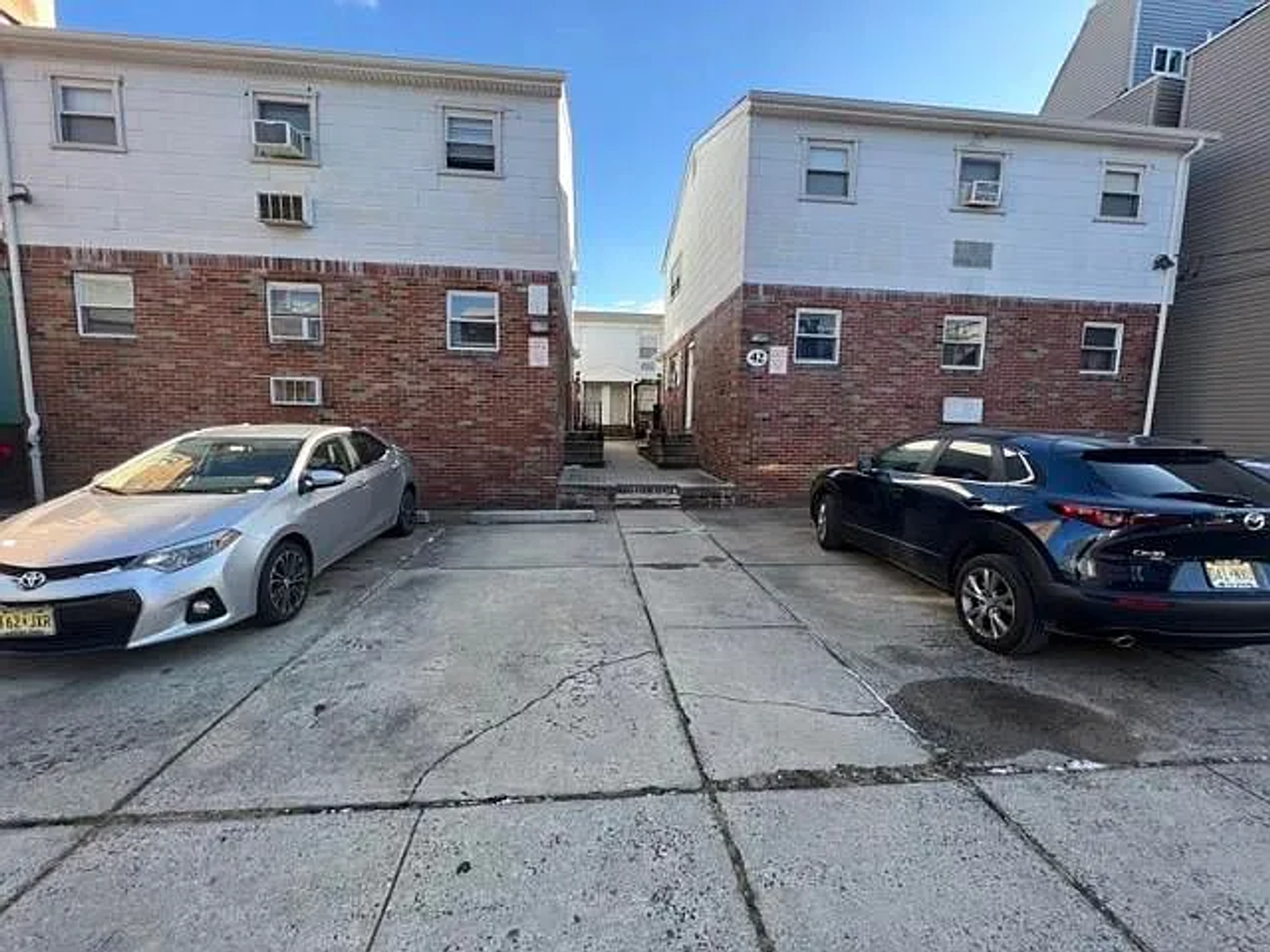 Jersey City Apartment: 42 Lienau Pl