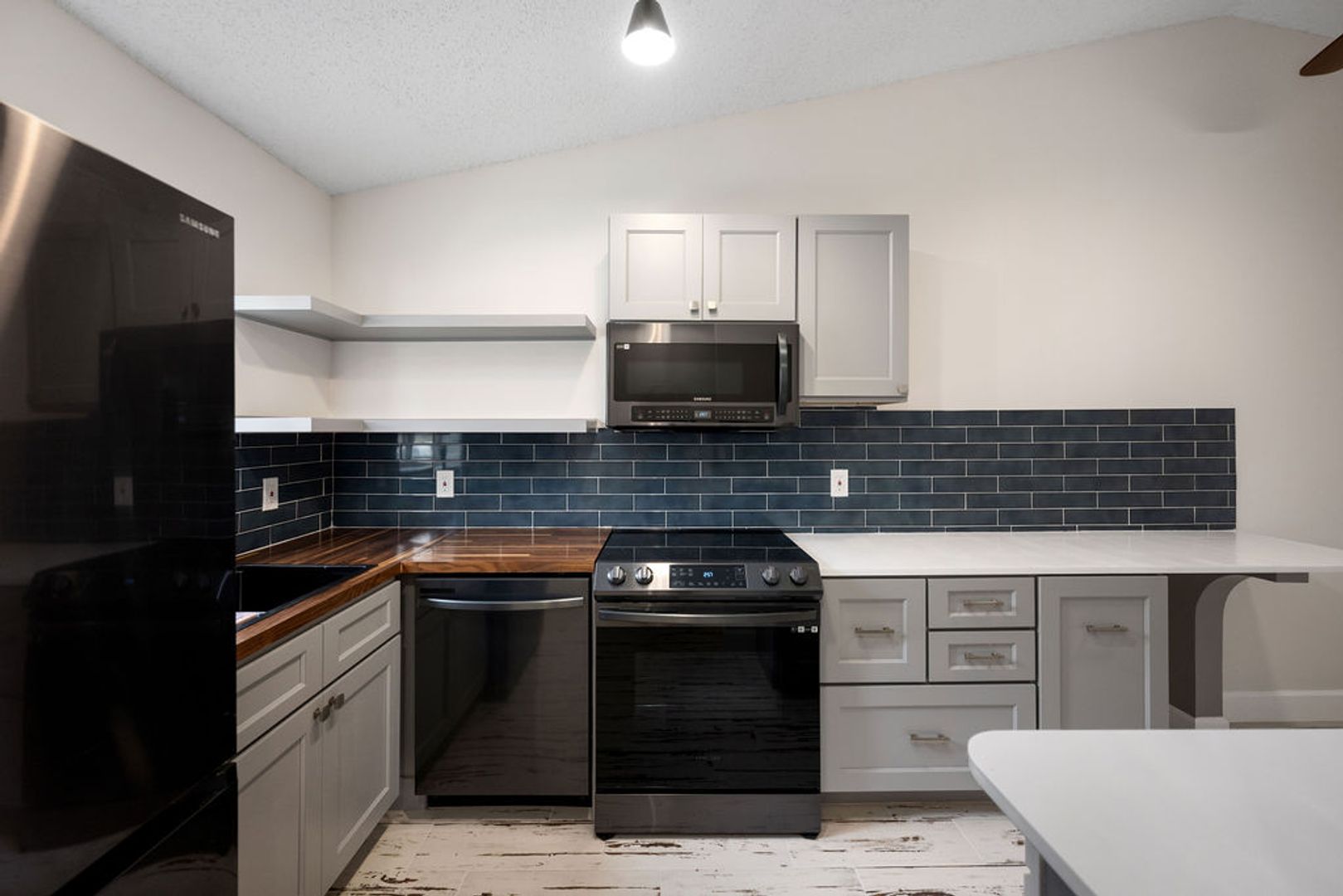 West Palm Beach Apartment: 5214 Stacy Street