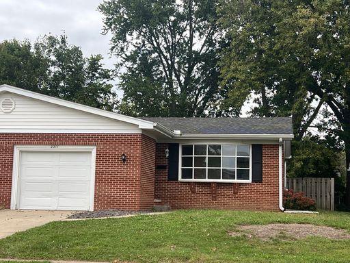 WESTCHESTER 3 BEDROOM 2 BATH – photo 1