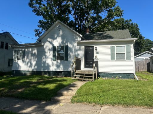 3-Bedroom Home near Downtown Bloomington! – photo 1