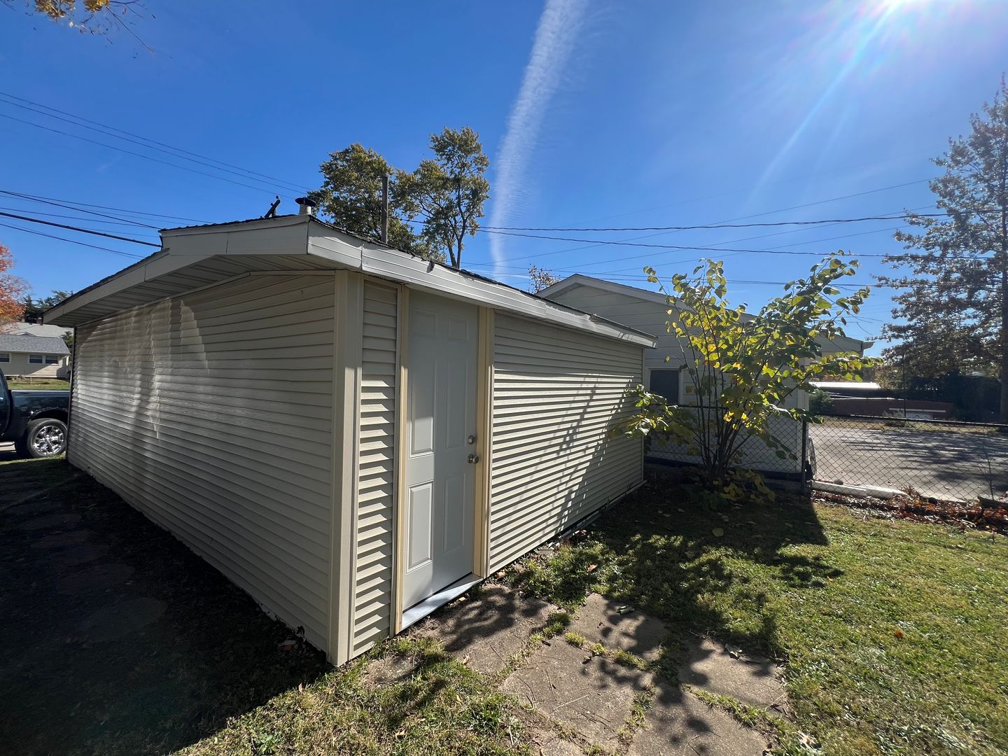 908 N MacArthur Garage, Springfield, IL 62702