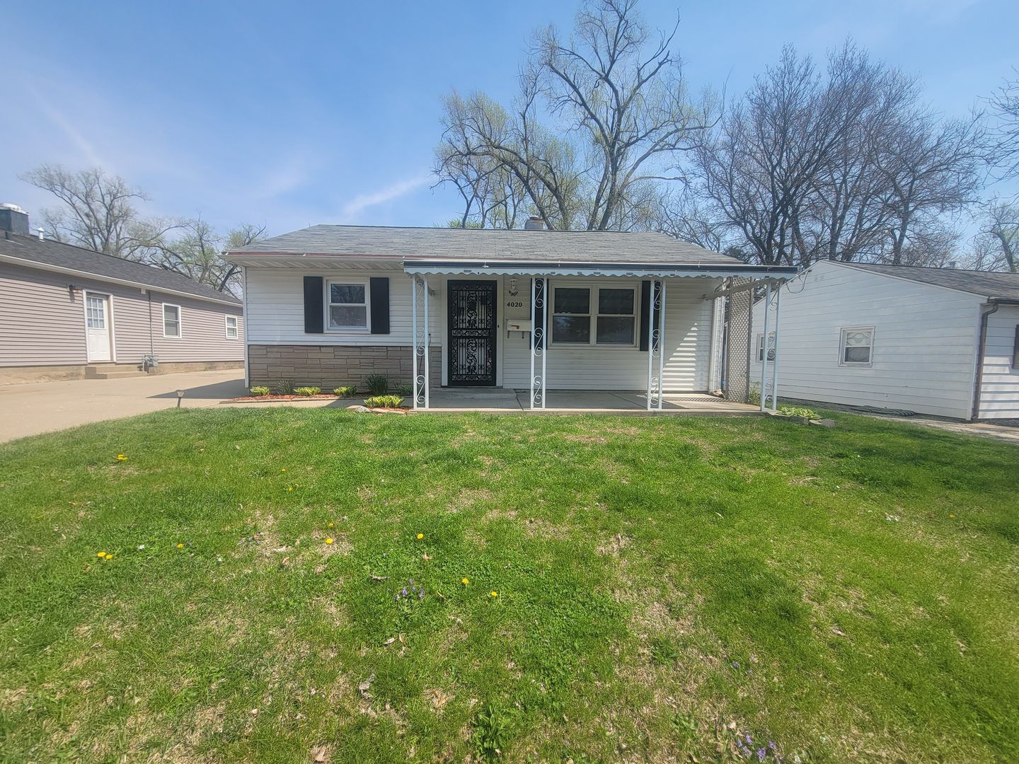 Peoria House: 4020 N Bryer Place