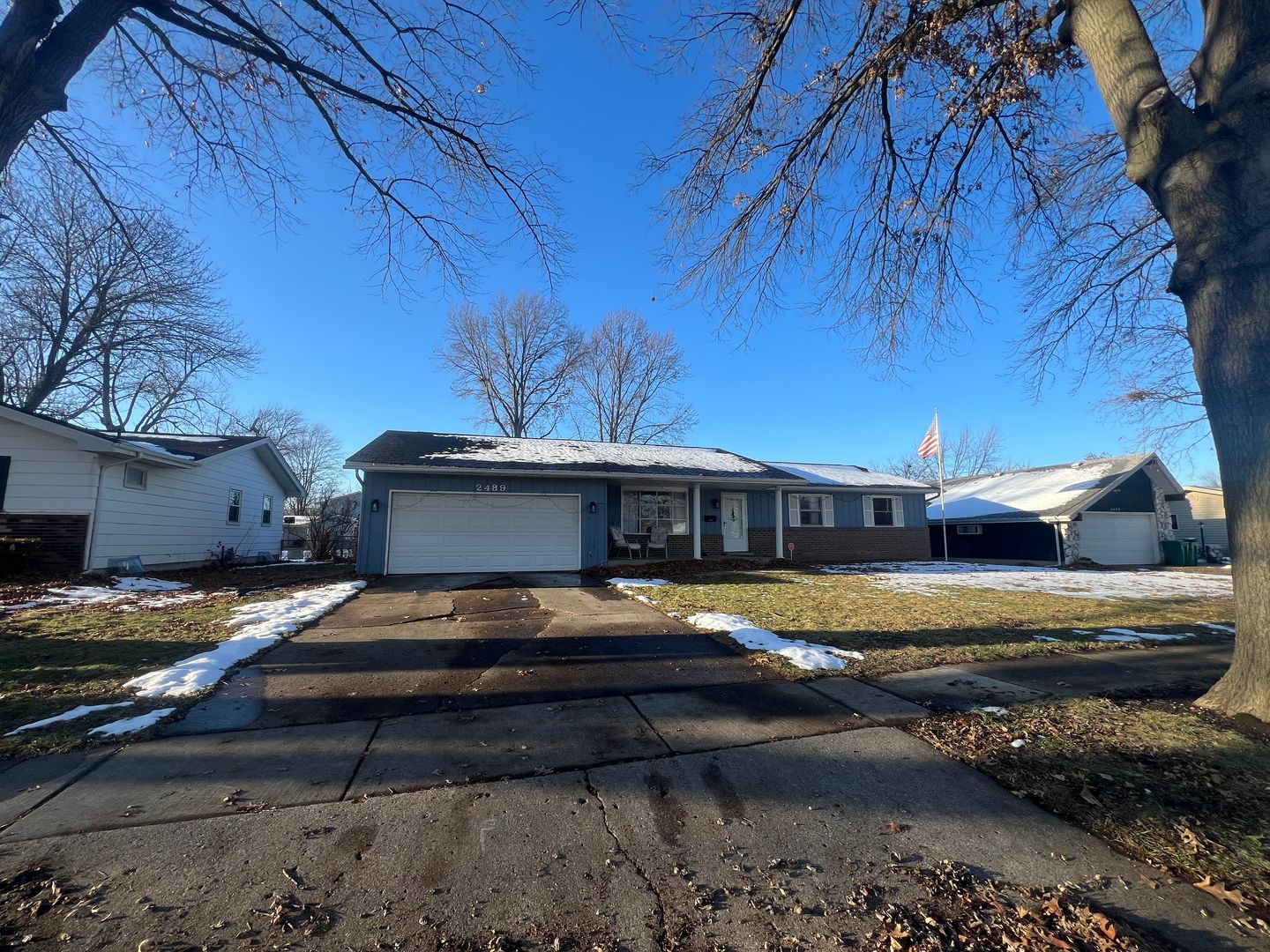 Springfield House: 2489 Arrowhead Drive