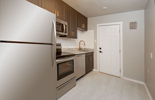 6 WEEKS FREE (OAC) - Spacious 1 Bed Cottage in Downtown SLC!! – photo 1