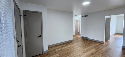 PAY NO RENT UNTIL 10/1 (OAC)- 2 Bed Millcreek Apartment Tucked behind Cottonwood Creek – photo 1