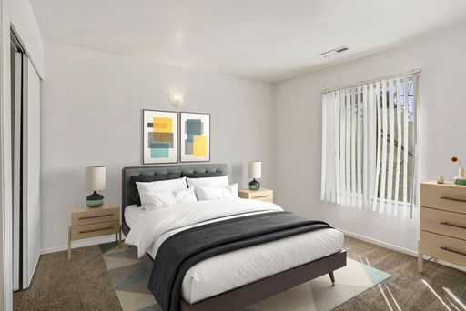 1 MONTH FREE- Top Floor 2 Bed Apartment Near 9th & 9th Available Mid September! – photo 1