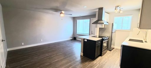 1 Bed Available Near 9th and 9th!!! **$1,000 OFF MOVE-IN (OAC)** – photo 1