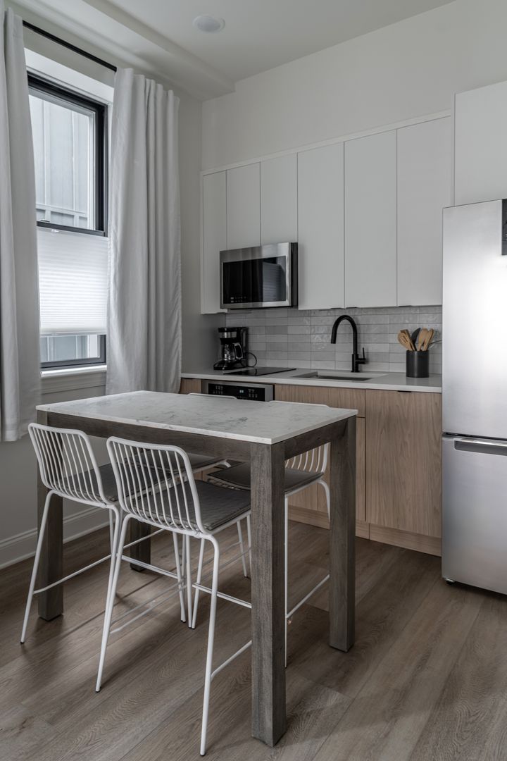 Philadelphia Apartment: 3931 Pine Street