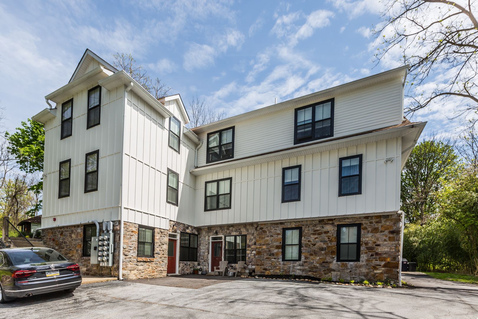 Exton Apartment: 225 N Whitford Road LLC