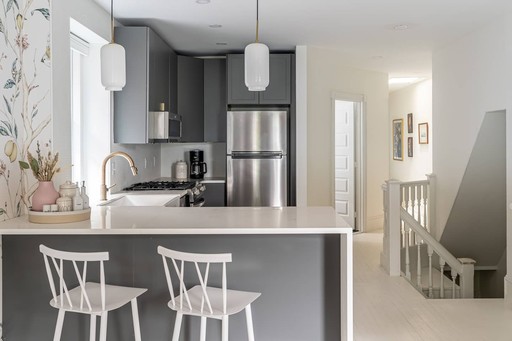 Chic & Elegant Custom Design in University City! – photo 1