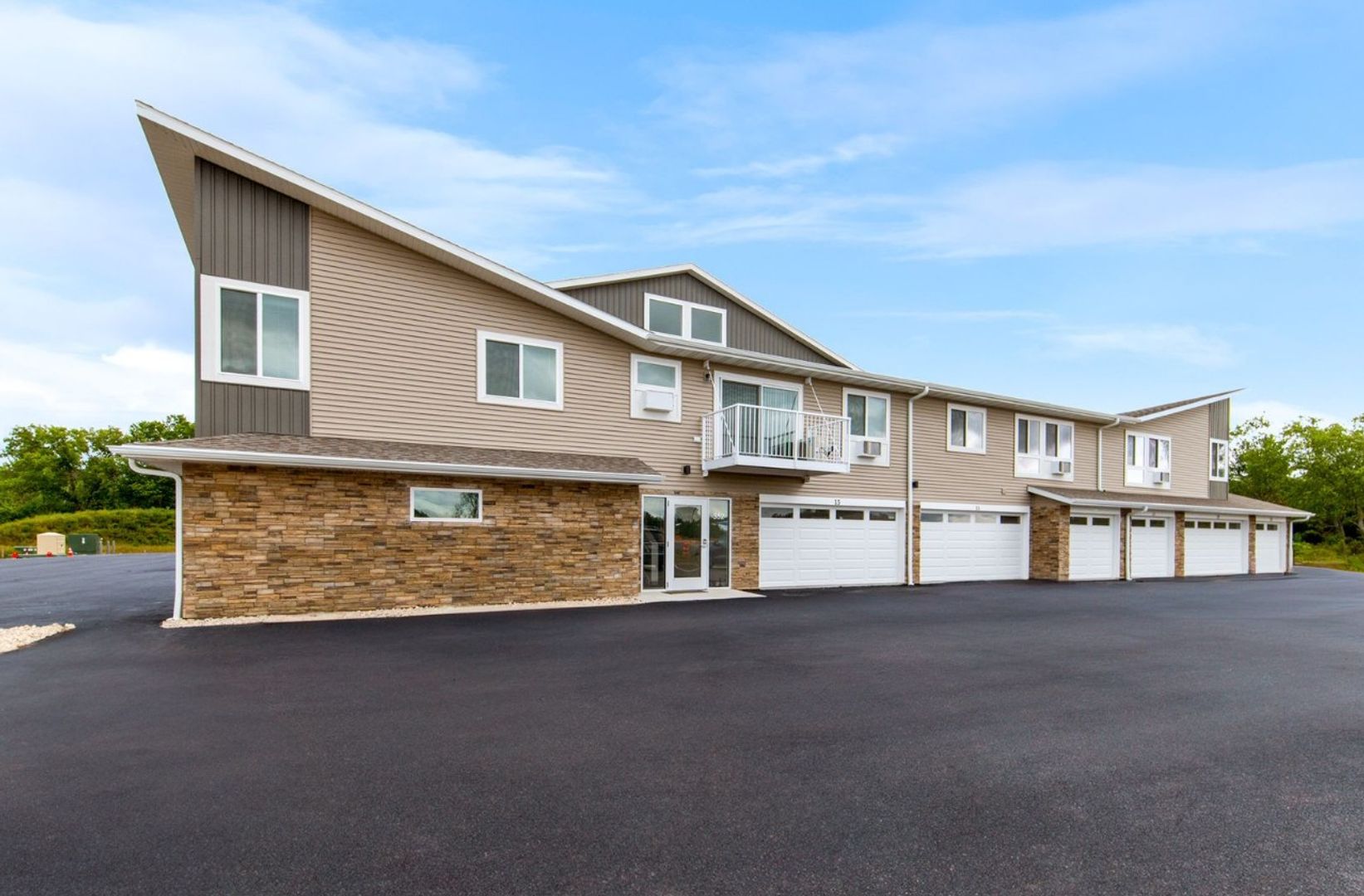 Crivitz Apartment: 352 Deschane Ave