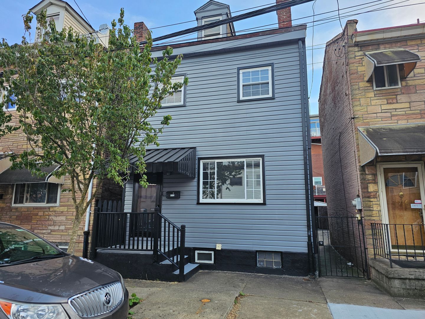 Pittsburgh House: 1712 Mary Street