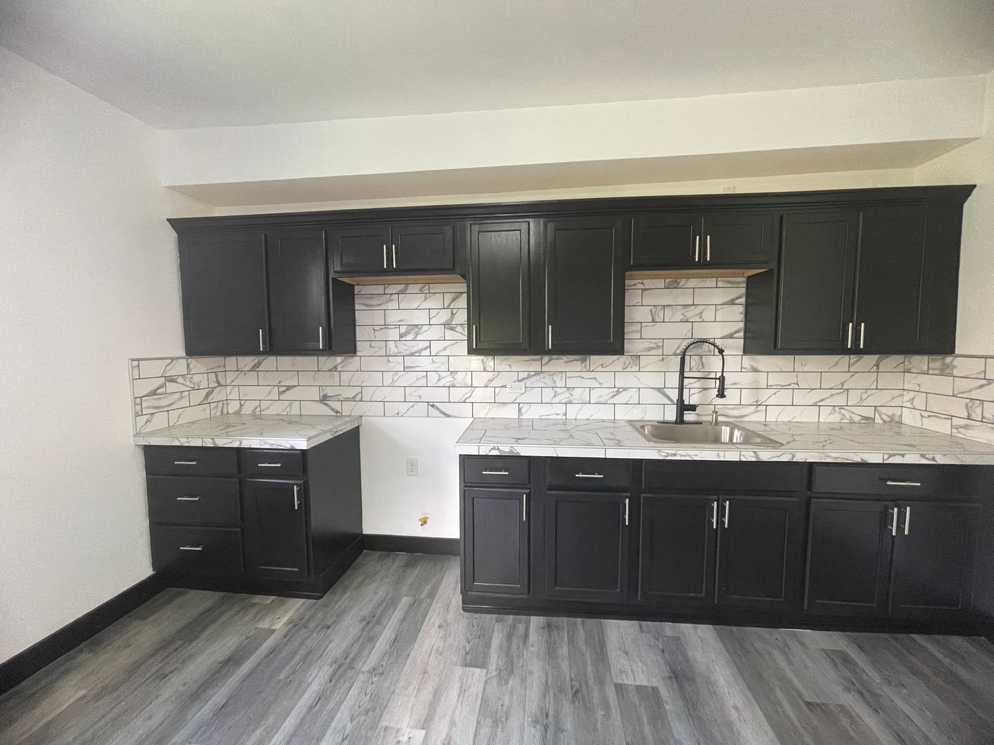 Pittsburgh House: 2535 Mission Ave unit 2