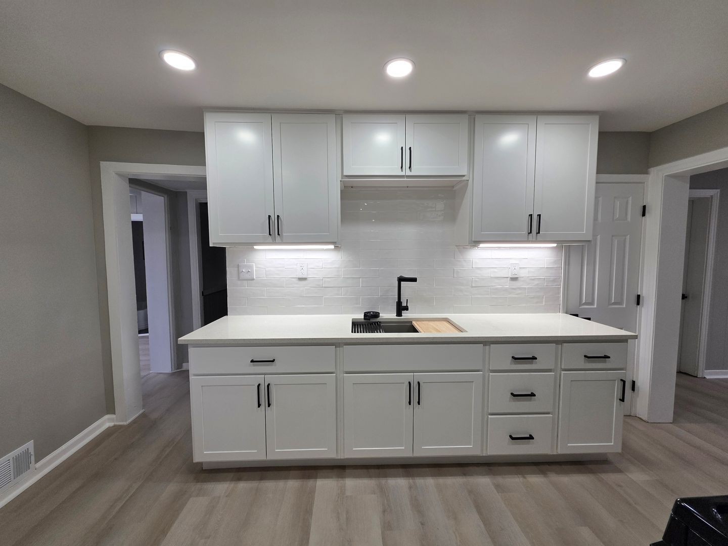 Pittsburgh House: 913 Peralta St