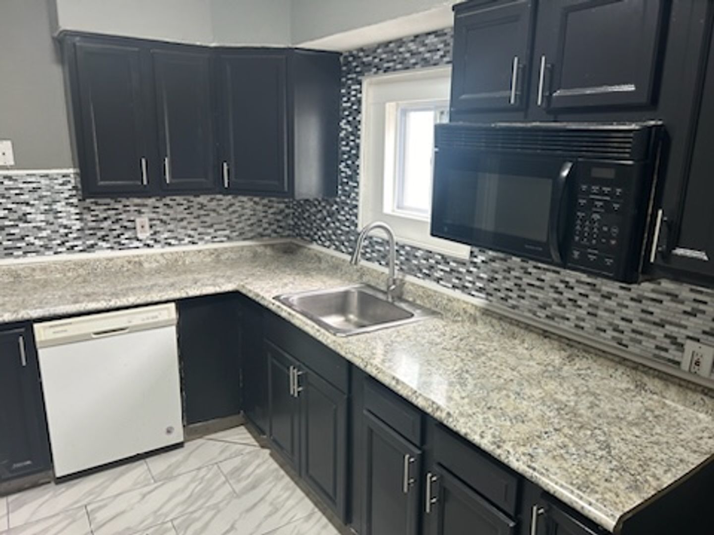 Pittsburgh House: 114 Kirk Ave unit 1