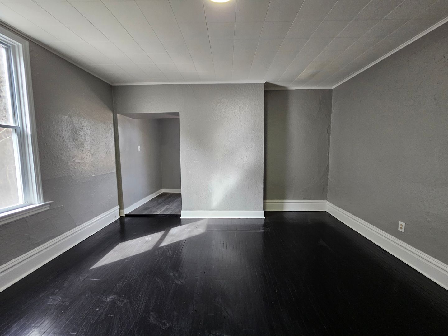 Pittsburgh House: 235 Spencer Ave unit 2