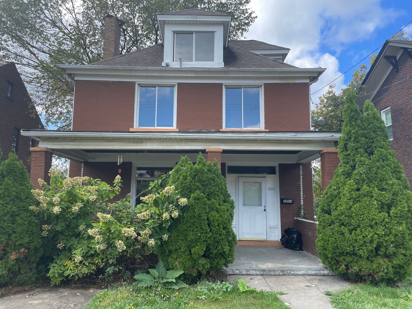 Munhall House: 2804 Main Street