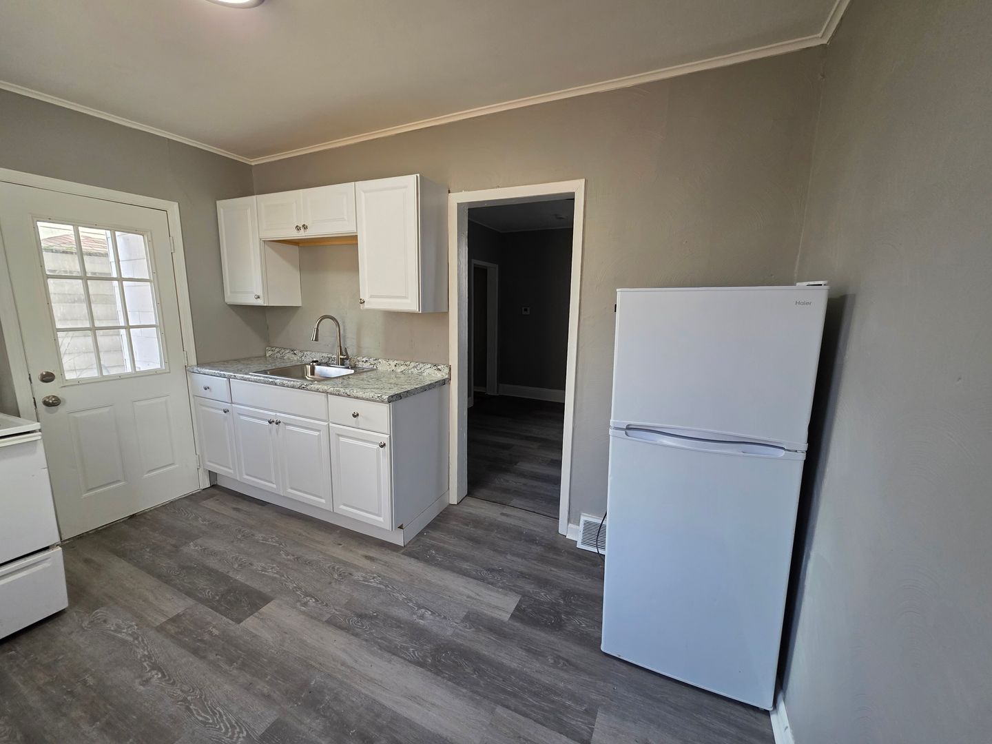 Pittsburgh House: 1020 Uvilla St