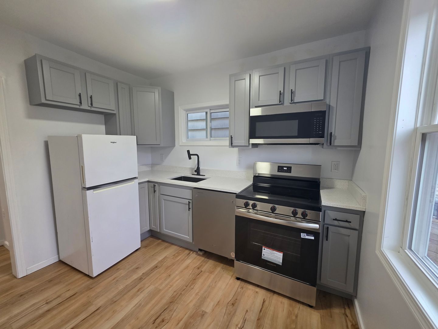 Pittsburgh House: 131 Bausman Unit 2