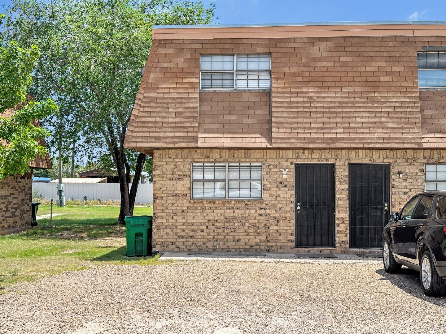 Lovington Apartment: 1901 West Jackson Avenue