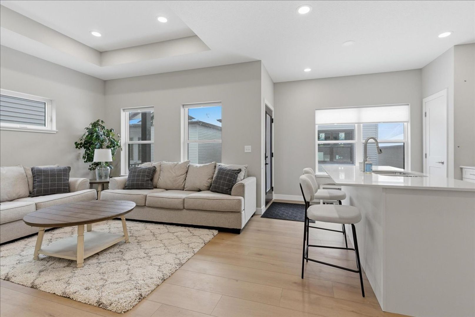 Cedar Falls Apartment: 804 Clay St