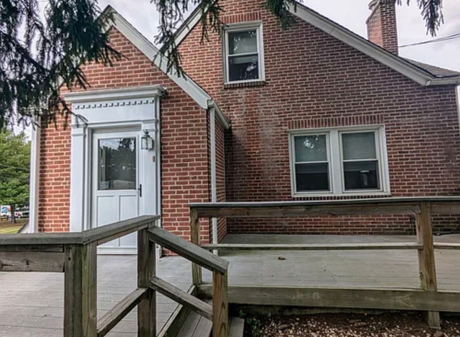 Media Apartment: 2 Old Pennell Road