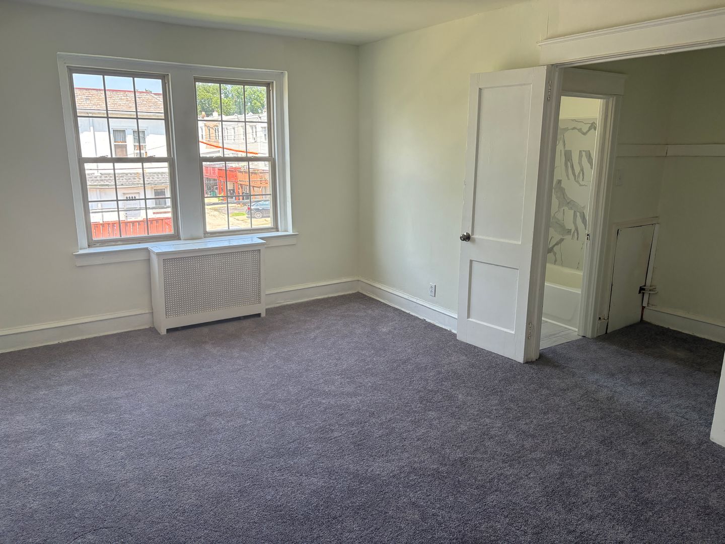 Lansdowne Apartment: 260 N Wycombe Ave