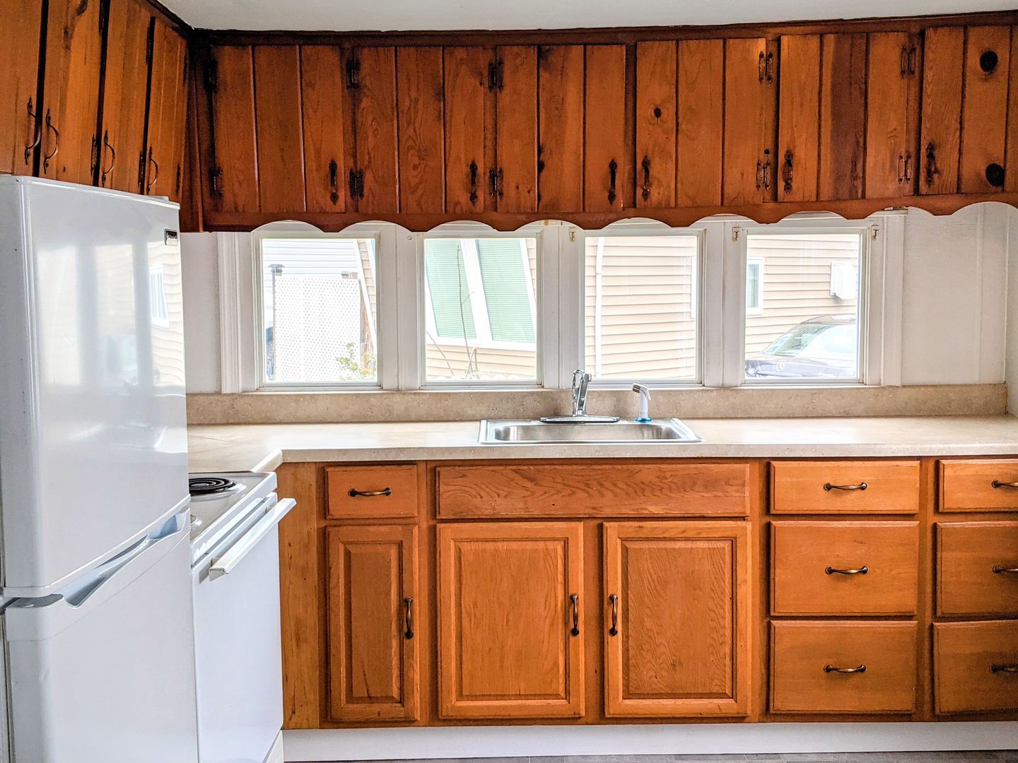 Aston Apartment: 2950 Concord Rd