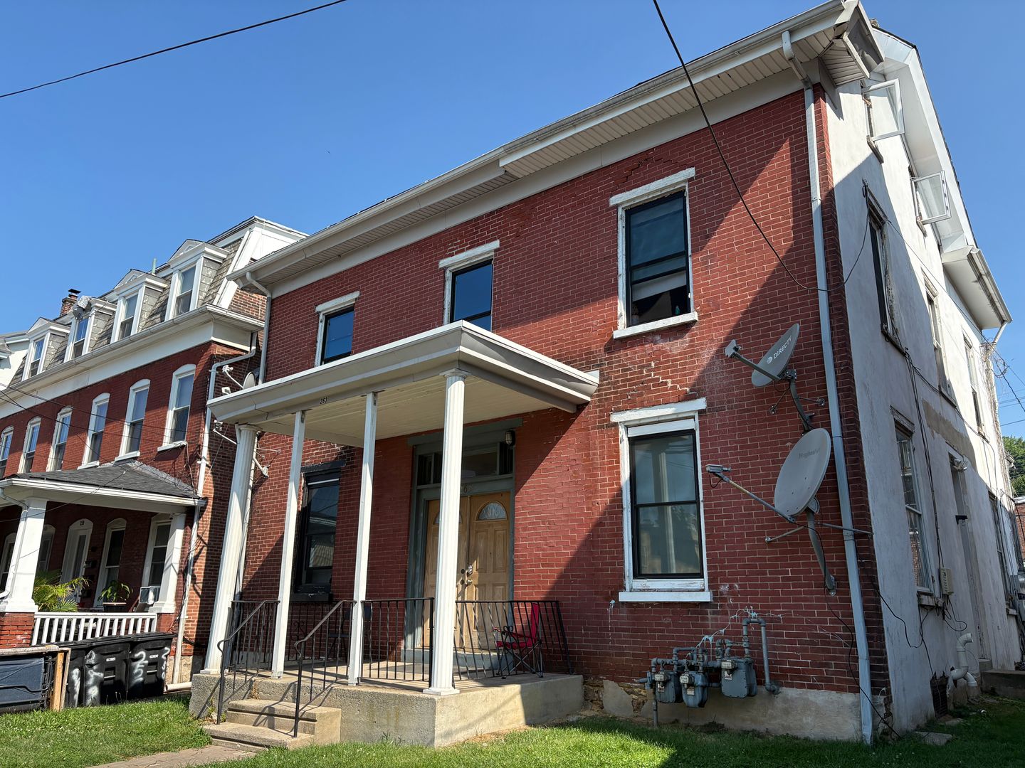 Coatesville Apartment: 263 East Chestnut Street
