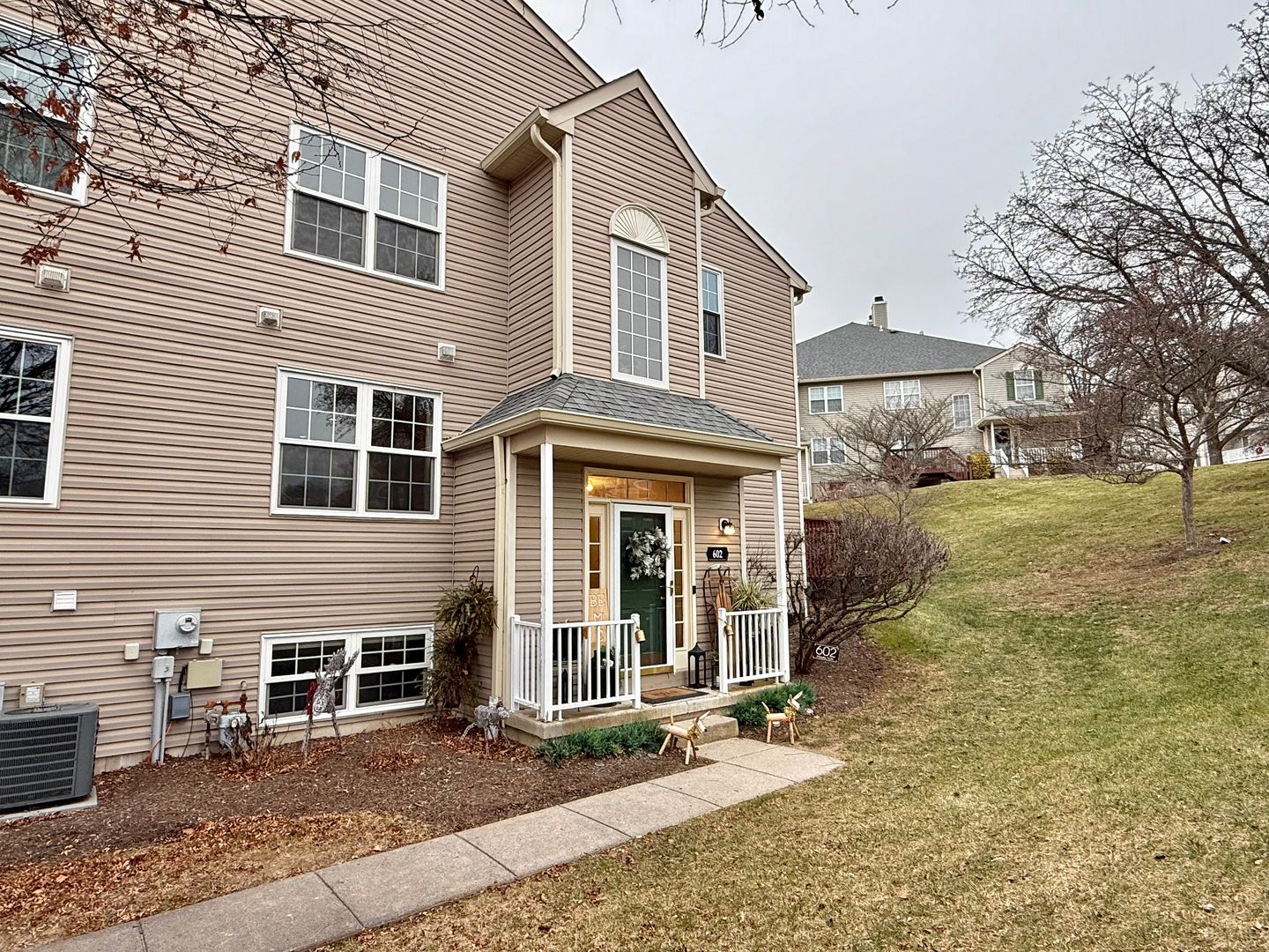 Collegeville Townhome: 602 Hamilton St