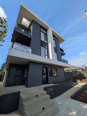 BRAND NEW 11-Unit APARTMENT COMMUNITY - FIRST MONTH FREE – photo 1