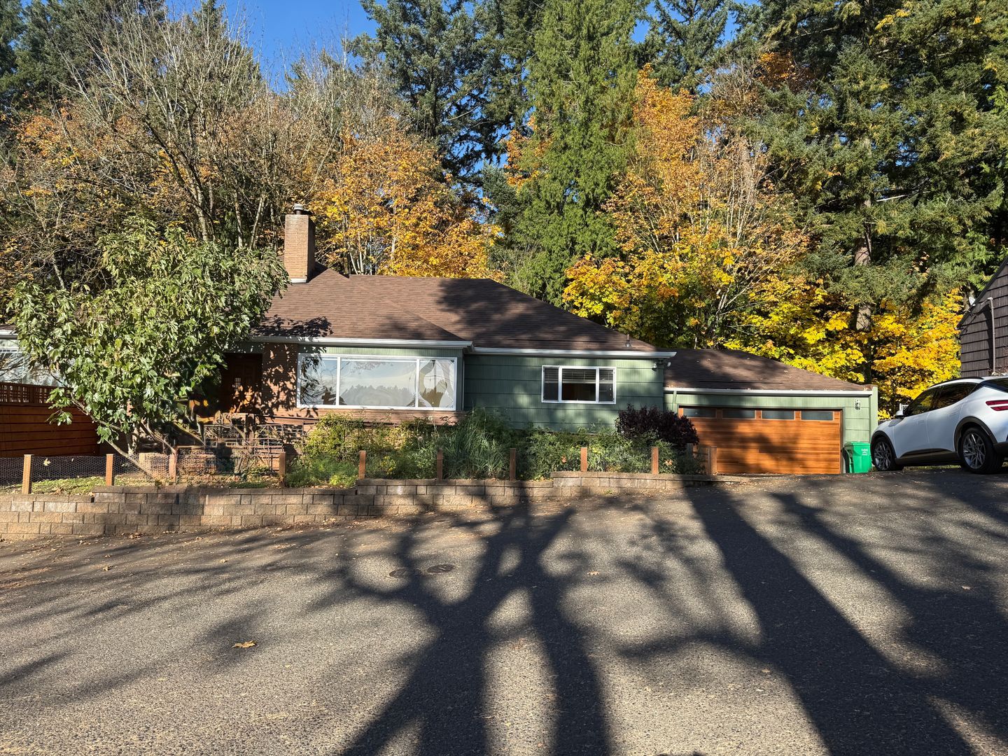 Portland House: 2245 SW Martha St.