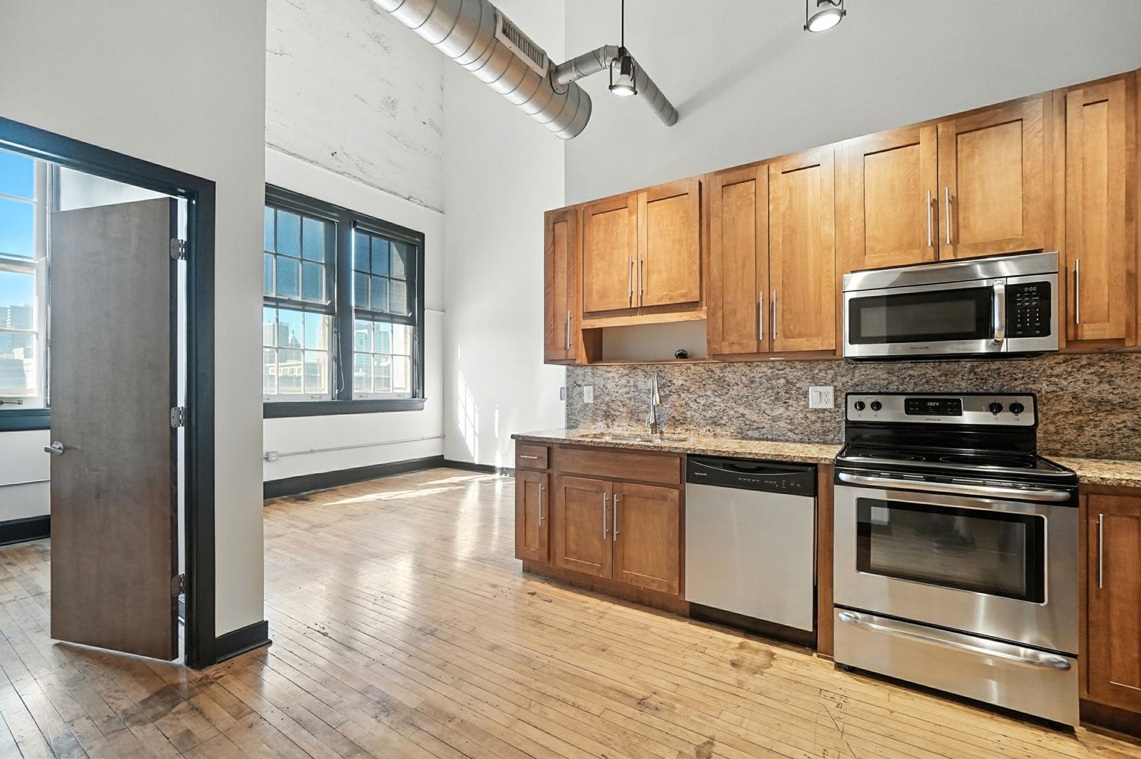 Cincinnati Apartment: 1310 Sycamore St.