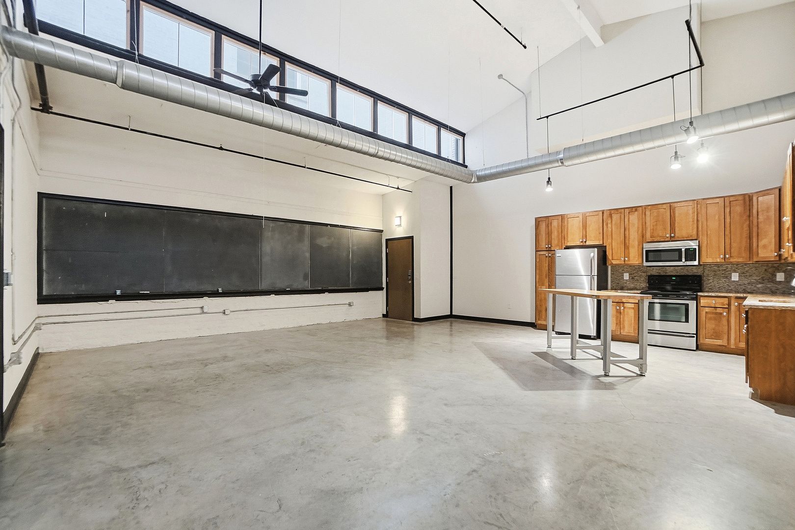 Cincinnati Apartment: 1310 Sycamore St.