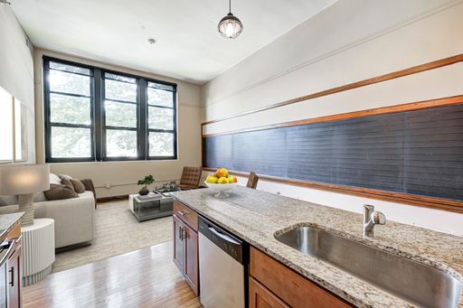 Schoolhouse Flats in Irvington 1 bedroom Reservation List – photo 1