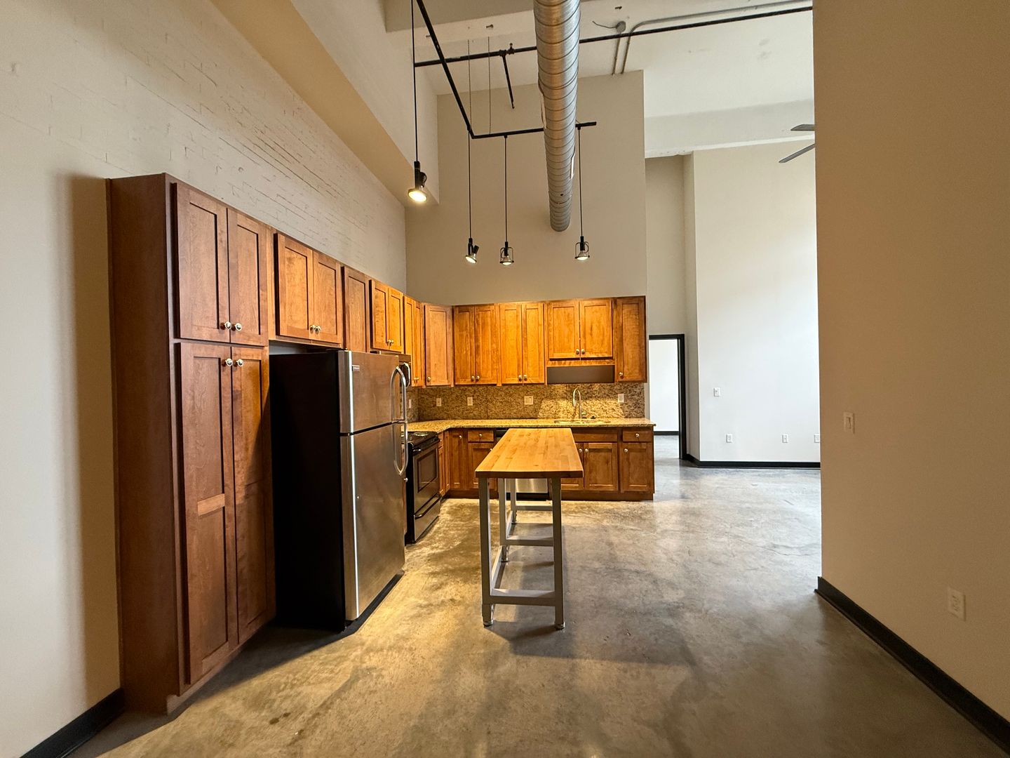 Cincinnati Apartment: 1310 Sycamore St.