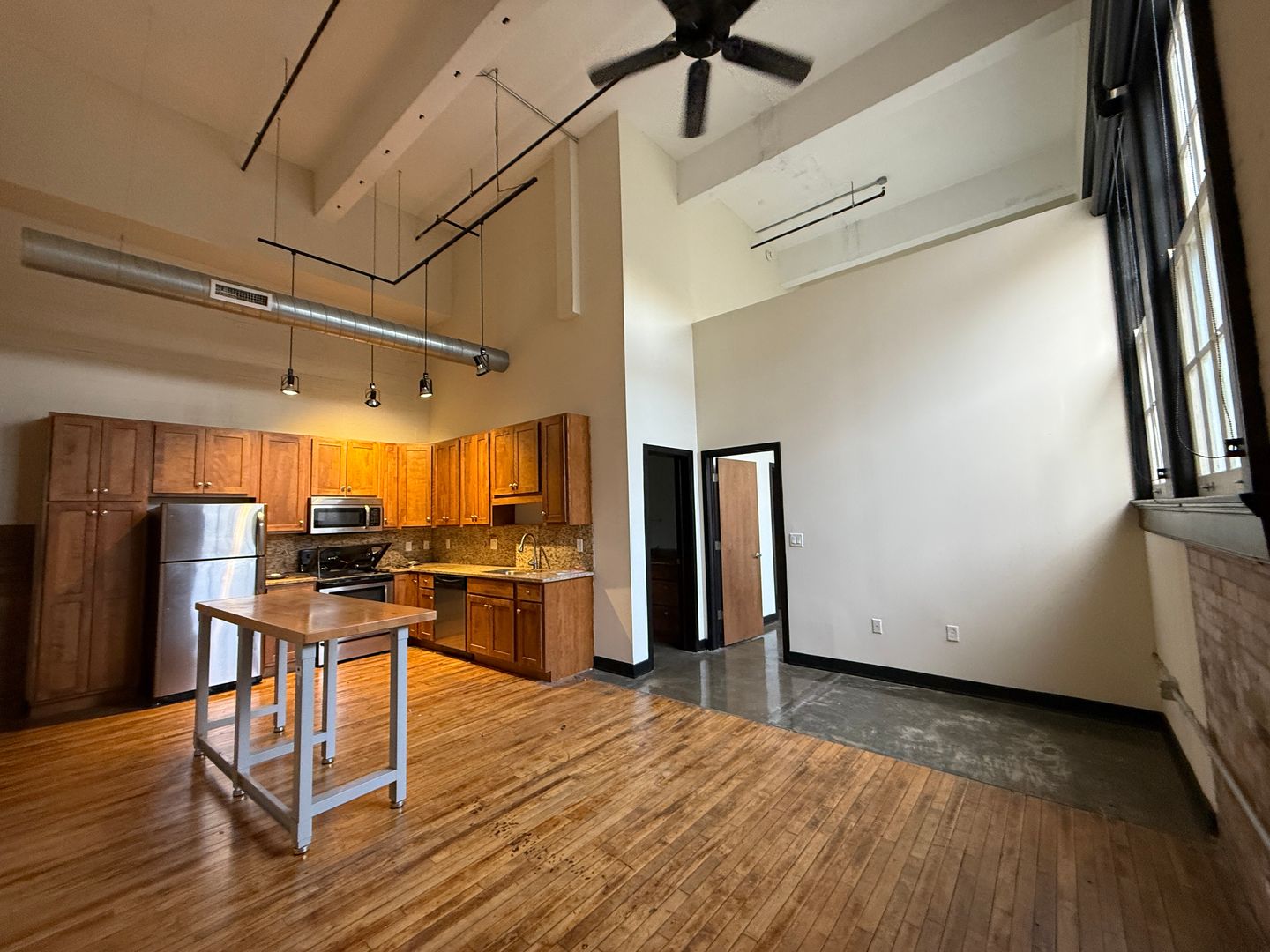 Cincinnati Apartment: 1310 Sycamore St.